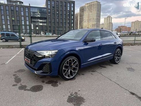 Audi Q8 2024 - фото 2
