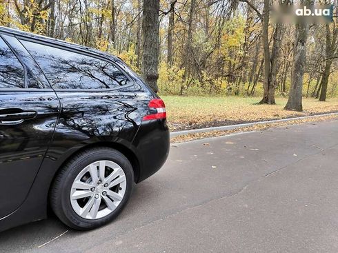 Peugeot 308 2015 - фото 7