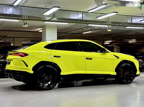 Lamborghini Urus 2020 - фото 16