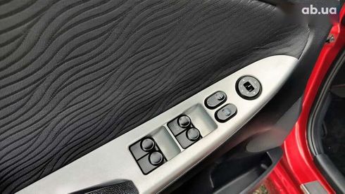 Hyundai Accent 2011 - фото 12