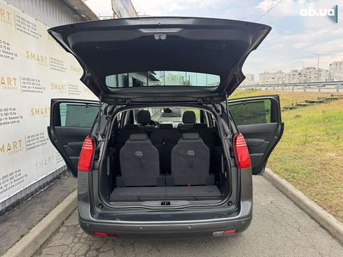 Peugeot 5008 2013 - фото 21