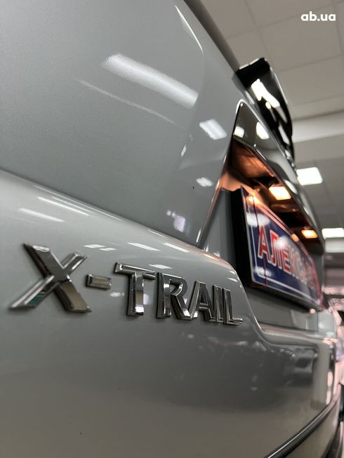 Nissan X-Trail 2013 серебристый - фото 14