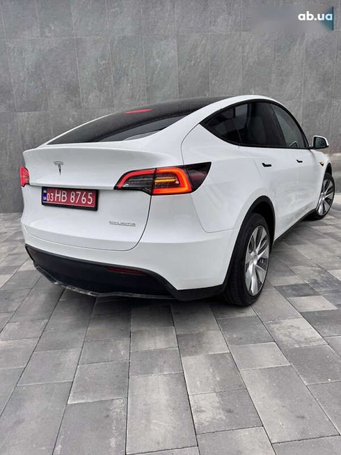 Tesla Model Y 2023 - фото 7