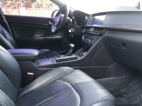 Kia K5 2017 - фото 11