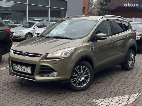 Ford Kuga 2013 - фото 3