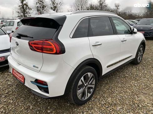 Kia Niro 2021 - фото 17