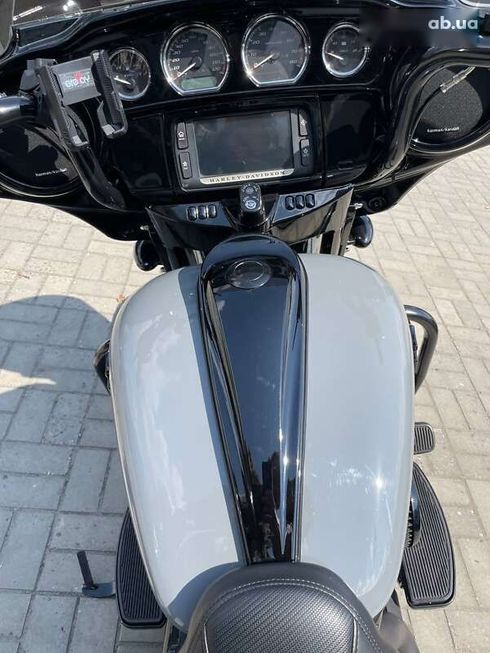 Harley-Davidson Electra Glide 2019 - фото 29