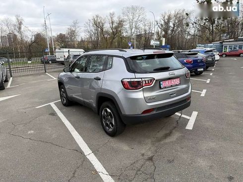 Jeep Compass 2018 - фото 5