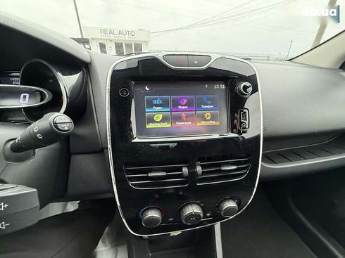 Renault Clio 2016 - фото 26