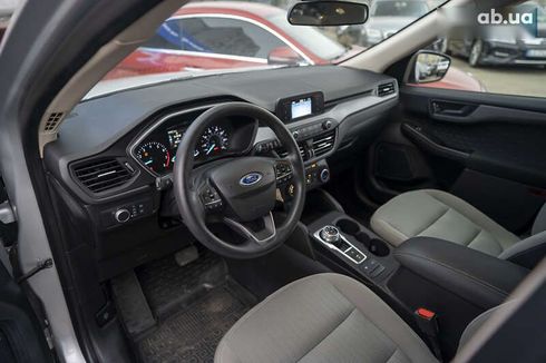 Ford Escape 2020 - фото 17