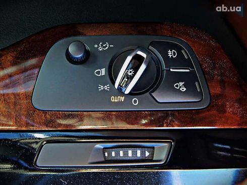 Audi Q7 2016 - фото 11