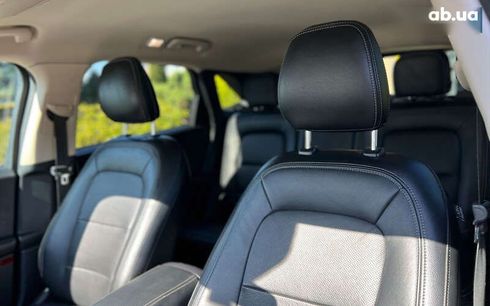 Ford Escape 2020 - фото 17