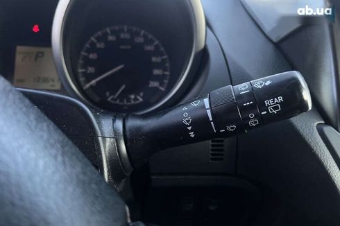 Toyota Land Cruiser Prado 2017 - фото 16
