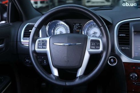 Chrysler 300C 2013 - фото 15