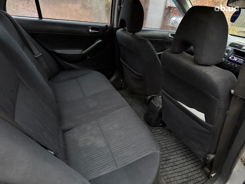 Honda Civic 2005 серый - фото 17