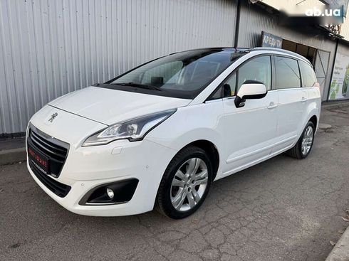 Peugeot 5008 2016 - фото 10