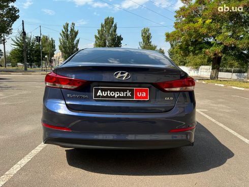 Hyundai Elantra 2018 синий - фото 9