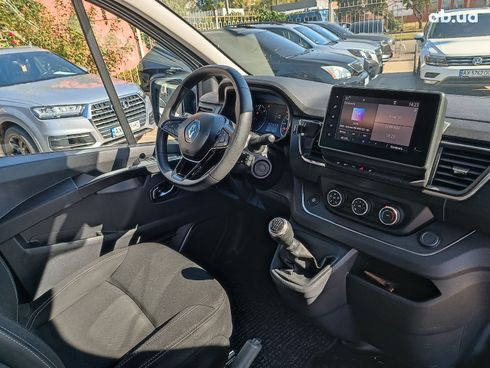 Renault Trafic 2022 серый - фото 9