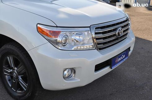 Toyota Land Cruiser 2013 - фото 30