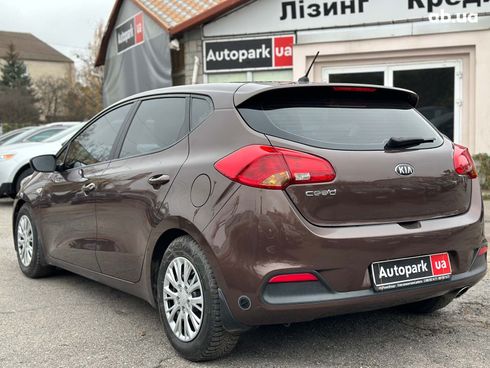 Kia Cee'd 2012 коричневый - фото 3