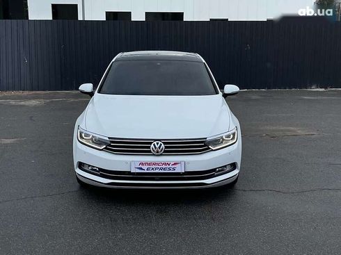 Volkswagen Passat 2018 - фото 4