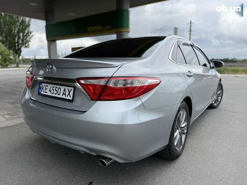 Toyota Camry 2016 - фото 7