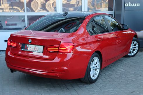 BMW 3 серия 2018 красный - фото 3