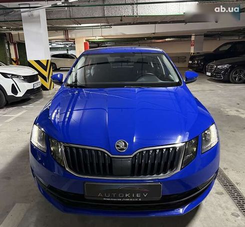 Skoda Octavia 2018 - фото 3