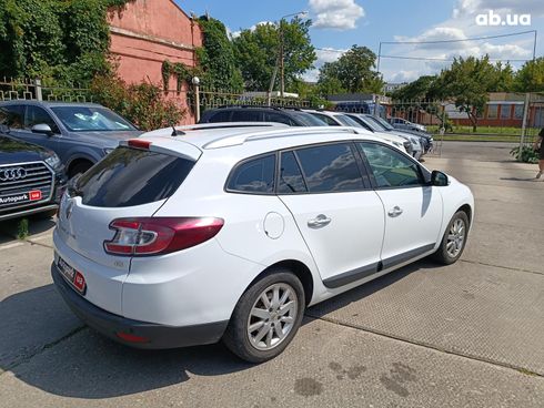Renault Megane 2010 белый - фото 7