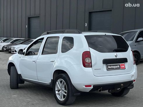 Renault Duster 2010 белый - фото 11