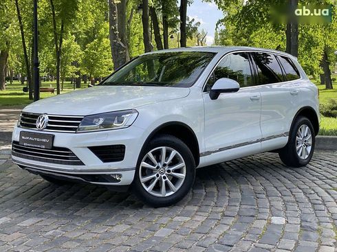 Volkswagen Touareg 2015 - фото 2