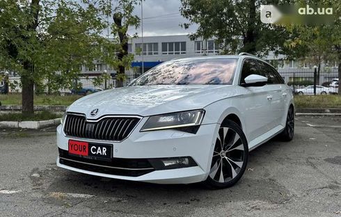 Skoda Superb 2016 - фото 6