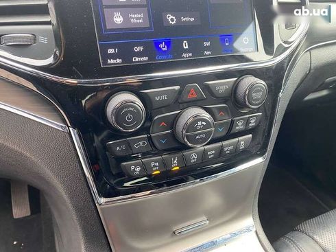 Jeep Grand Cherokee 2020 - фото 20