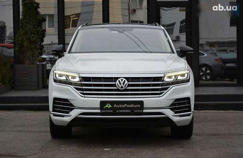 Volkswagen Touareg 2019 - фото 3