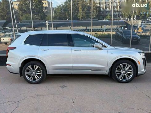 Cadillac XT6 2019 - фото 3
