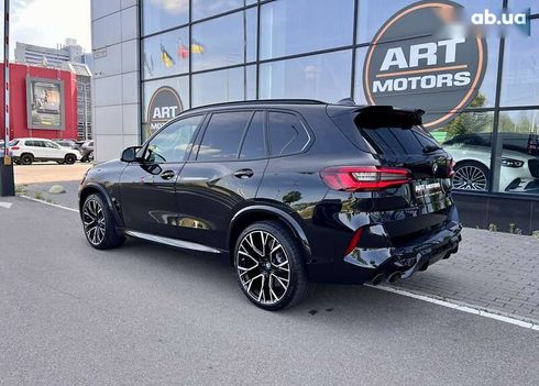 BMW X5 M 2022 - фото 12
