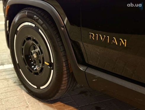 Rivian R1S 2023 - фото 3
