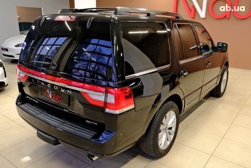 Lincoln Navigator 2016 черный - фото 7