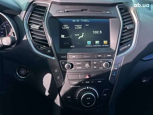 Hyundai Santa Fe 2015 - фото 17