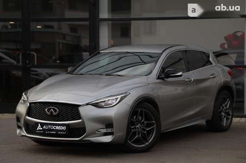 Infiniti Q30 2016 - фото 3