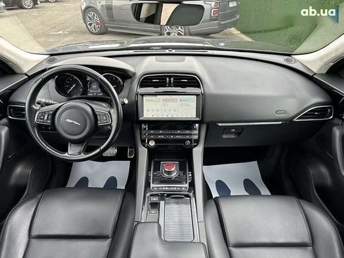 Jaguar F-Pace 2018 - фото 18