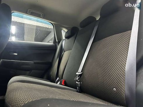Mitsubishi ASX 2017 - фото 11