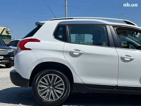 Peugeot 2008 2016 белый - фото 37