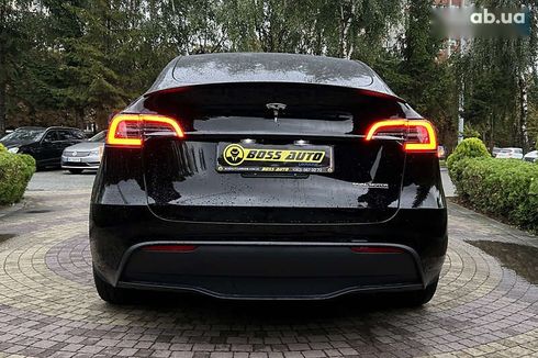 Tesla Model Y 2024 - фото 6