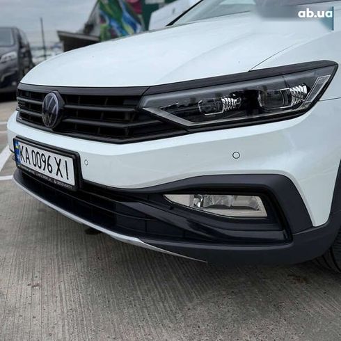 Volkswagen passat alltrack 2021 - фото 9