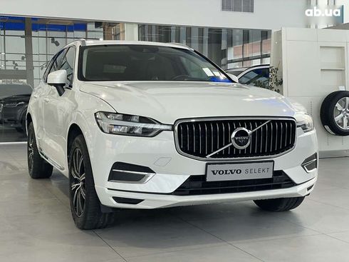 Volvo XC60 2019 - фото 14