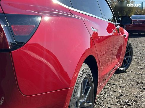 Tesla Model 3 2020 - фото 13