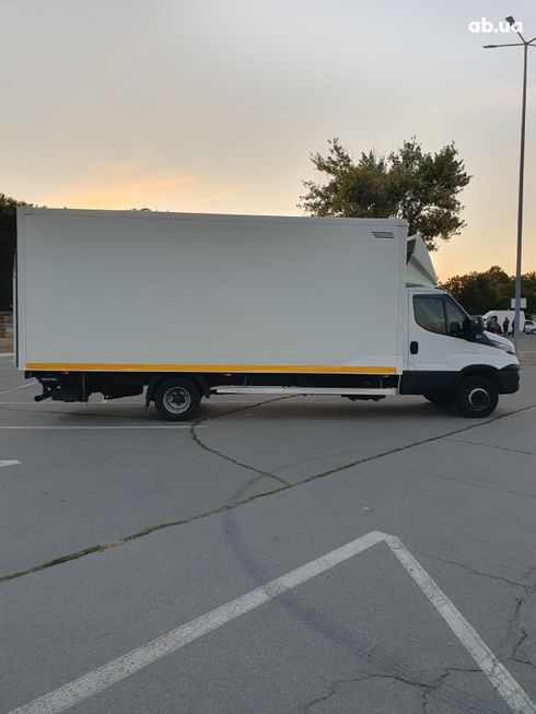 Iveco Daily 2017 - фото 20