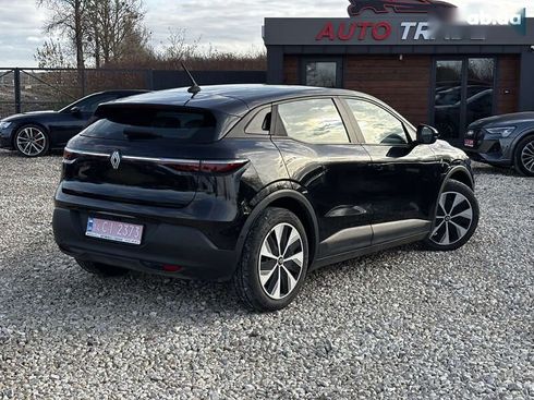 Renault Megane 2022 - фото 10