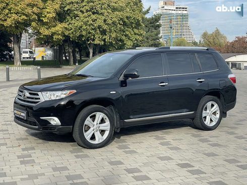 Toyota Highlander 2013 - фото 24